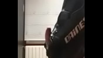 Preview 2 of Xxbanla - В шлеме дрочка