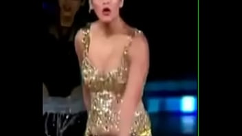 Preview 4 of Doge Baba - shruthihassan boobs dance show TAMIL GILMA VIDEOS
