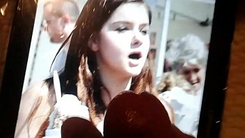 Preview 4 of Teen Sex Movied - Ariel Winter&#039_s advice (cum tribute)