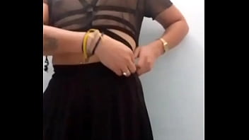 Preview 1 of Lusja Com Download - Linda chica trans gotica mostrando su linda verga