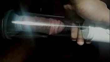 Preview 1 of Odia Xxx Vidio Com - desafio penis-pump 4 - boy pirocudo consegue 20cm mas so consegue gemidos gostosos