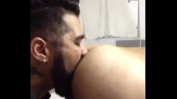 Preview 3 of Shemale Kiss Sex - Brutos - 01