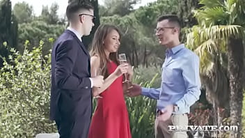 Preview 2 of Uncile Sex - Taylor Sands has a trio with DP