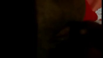 Preview 4 of Xnxx 18vk - putinha coroa enfiando banana e gozando