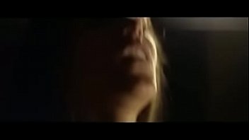 Preview 4 of Bunga Cinta Laura Vs Ariel - What&#039_s her name?