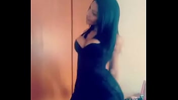 Preview 2 of Japanese Mom Cleaning Bathroom - Trans Rebolando Gostoso