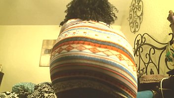 Preview 2 of Franny Amazing Booty Shake - Slow dancing to Boshe Nlo by Burna Boy