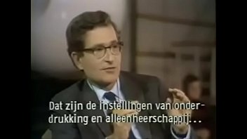 Preview 4 of Choco Peludo - Noam Chomsky - Noam vs. Michel Foucault (Eng. subs)
