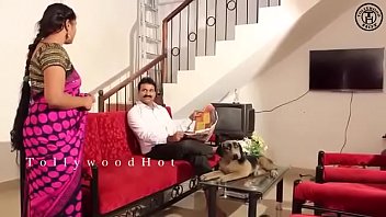 Preview 1 of Doktor Xxx Amrikan Hd - 45 year old man satisfy his unsatisfied wifes friend in guest house...... - YouTube (360p)