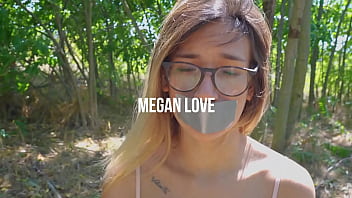 Preview 1 of Lesbian Girls Shows Boo And Tits - Picnic with Meegan