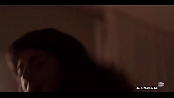 Preview 3 of Aletta Ocean Exercise - Eve Duranceau - Marche Ombre - S01E07