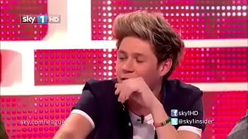 Preview 2 of Carmella Bing Xxx Videos - Niall Horan(One Direction) mostrando a bunda