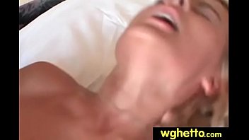 Preview 2 of S Dl Nder Wixxt - Horny MILF Fucked Outside 27