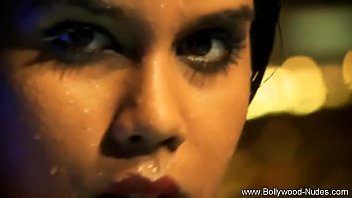 Preview 1 of Maid Sister Face Cum - Brunette Babe From Wild India