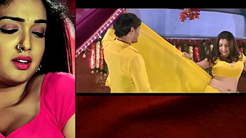 Preview 1 of Srsmp Temptation 1 Htm - Amrapali dubey hot navel kissing smooching.MP4