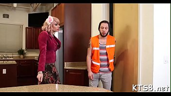 Preview 1 of Hot Sex Jamile - Tranny scores a boy-friend to fuck