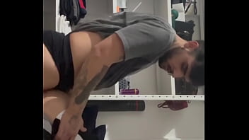 Preview 4 of Femdom Scat Sissy Slave - COMENDO MEU AMIGO DEPOIS DO FUTEBOL / EATING MY FRIEND AFTER FOOTBALL