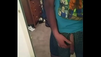 Preview 2 of New First Xxxvideo - Flexing bwc longer than 8