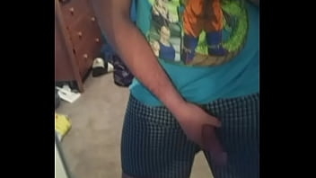 Preview 4 of New First Xxxvideo - Flexing bwc longer than 8