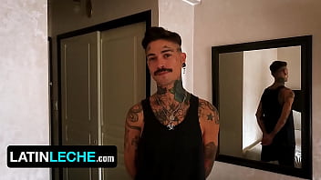 Preview 1 of Bbw Vr - Wild Boy Kendro Is Eager To Get Back To His Manhunt In The Streets Of Buenos Aires,  Argentina