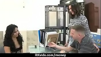 Preview 2 of Sex Poren Alta Oshen - Sexy exhibitionist GFs are paid cash for some public fucking 4