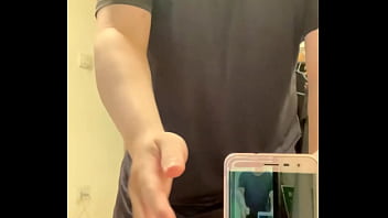 Preview 1 of Www Xxx Xvi Video - 還沒全硬撸幾下就射了