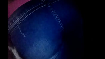 Preview 4 of Milky Boy Xxx - culona caderona en jeans