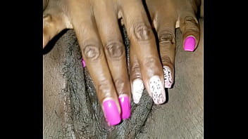 Preview 2 of Gay Columbian - Mz pretty pussy