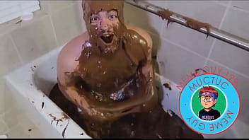 Preview 2 of English Mom Son Anal Pov - Luccas Neto novinho na banheira... de Nuttela