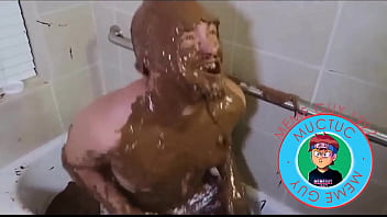 Preview 3 of English Mom Son Anal Pov - Luccas Neto novinho na banheira... de Nuttela