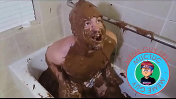 Preview 1 of English Mom Son Anal Pov - Luccas Neto novinho na banheira... de Nuttela