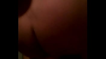 Preview 3 of Spycam Cleans - Me regalo el culo y le dolio