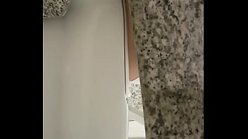Preview 3 of Krina Lee - banheirao 2