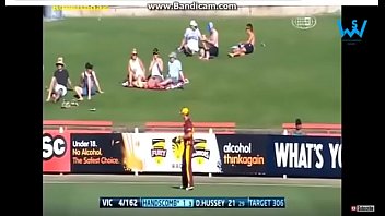 Preview 3 of Dogy Style Hindi - IPL MOST FUNNIEST MOMENT IN CRICKET 2017