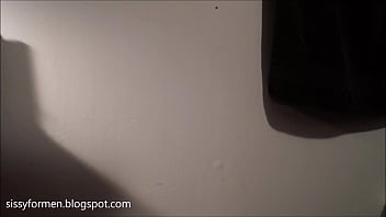 Preview 1 of Mom Lacture Sons - sissyformen blogger has a great ass