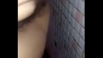 Preview 3 of Moom Dad Family Sex - Finger sa banyo