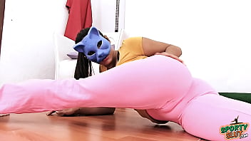 Preview 3 of Holiday Tour - Deep Cameltoe Teen In Tight Yoga Pants. Perfect Ass Stretching Class