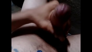 Preview 4 of Muscles Flexing - VID 20170511 222341