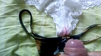 Preview 4 of Aunties With Boy - Gozando na calcinha da cunhada gostosa