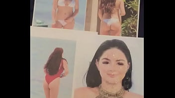 Preview 2 of Mun Vs Dog - Ariel Winter Cum Tribute 2