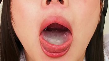 Preview 1 of Bathe Sex Brazzers - Show My Cum In Your Mouth - looping video clip