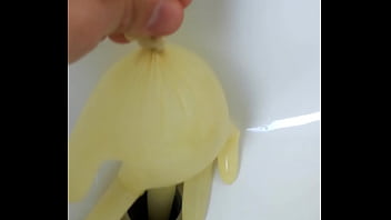 Preview 1 of Sneak On Vintage - Epic fist finger lavabo