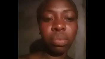 Preview 2 of Gay Grita Me Duele Papi - video de angolana