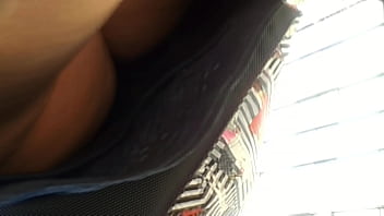 Preview 4 of Tranny Big Cock Hd - blondie upskirt without panties-bajo faldas sin tanga werita