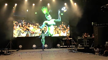 Preview 4 of Vlc Vid - ---Body Art - World Bodypainting Festival 2013 - YouTube