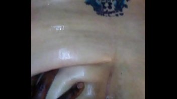 Preview 2 of Anaal Nederlands - big booty lAtinA fucking doggystyle with finger in butthole
