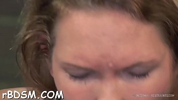 Preview 4 of Videos Bokep Clasik Barat - Hairy Winnie gets a hard cock stuffed in her hairy pussy 12