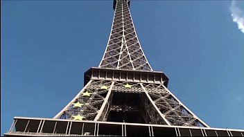 Preview 1 of Slovak Fuck - Public sex threesome by the world famous Eiffel Tower in Paris