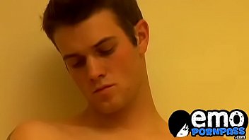 Preview 2 of Haddon Can Wife - Handsome pecker lover masturbates solo in the bathroom