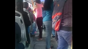Preview 1 of Video Vp - Culona en carro